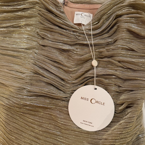 NWT - Miss Circle Gold Ruched Off Shoulder Chiffon Dress - Picture 3 of 3